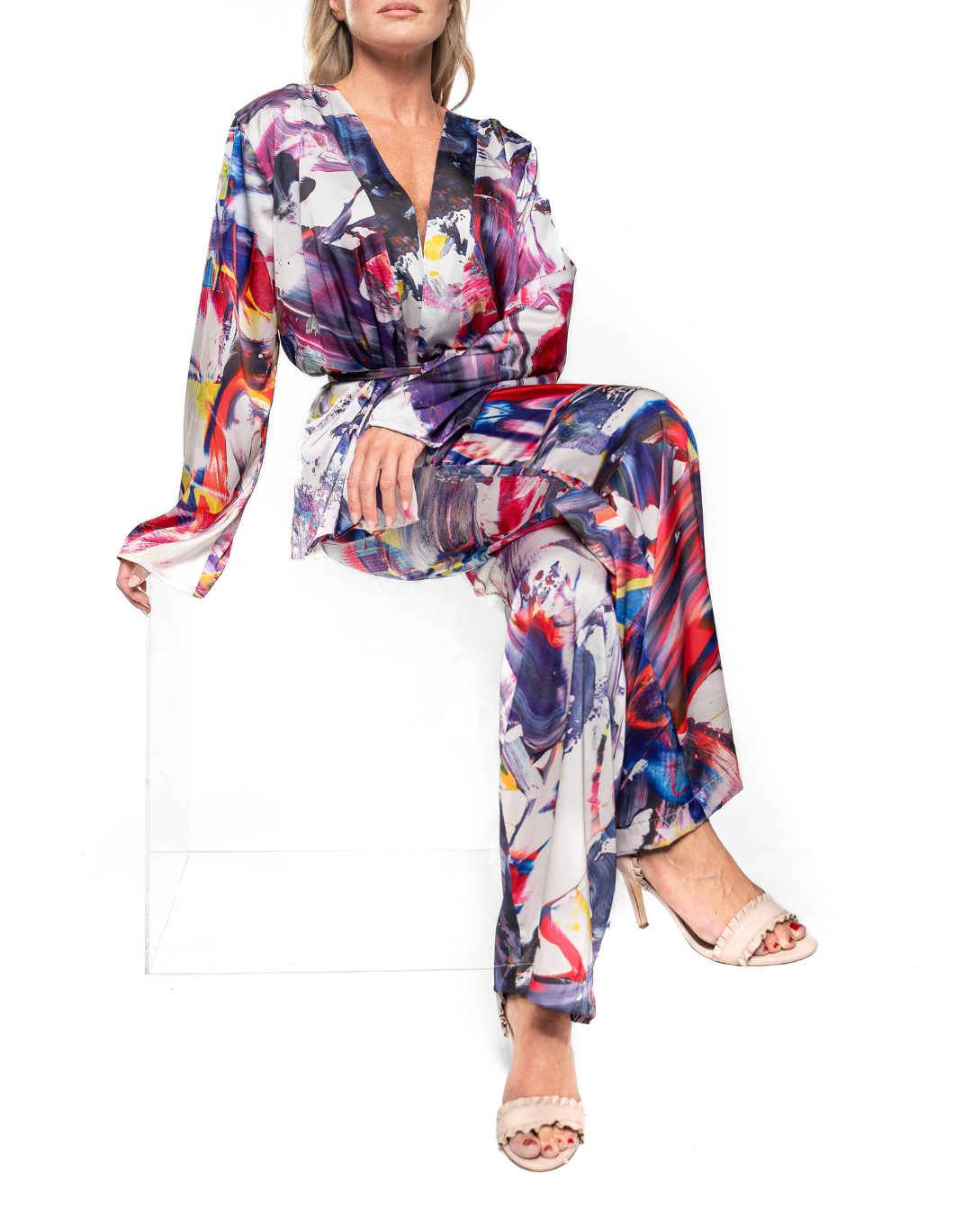ART Fashion Suit